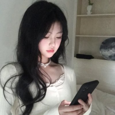 女孩舞步